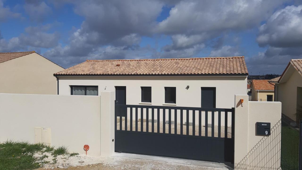 Maison Entiere Moderne Tout Confort De 92M² Angouleme Exterior photo