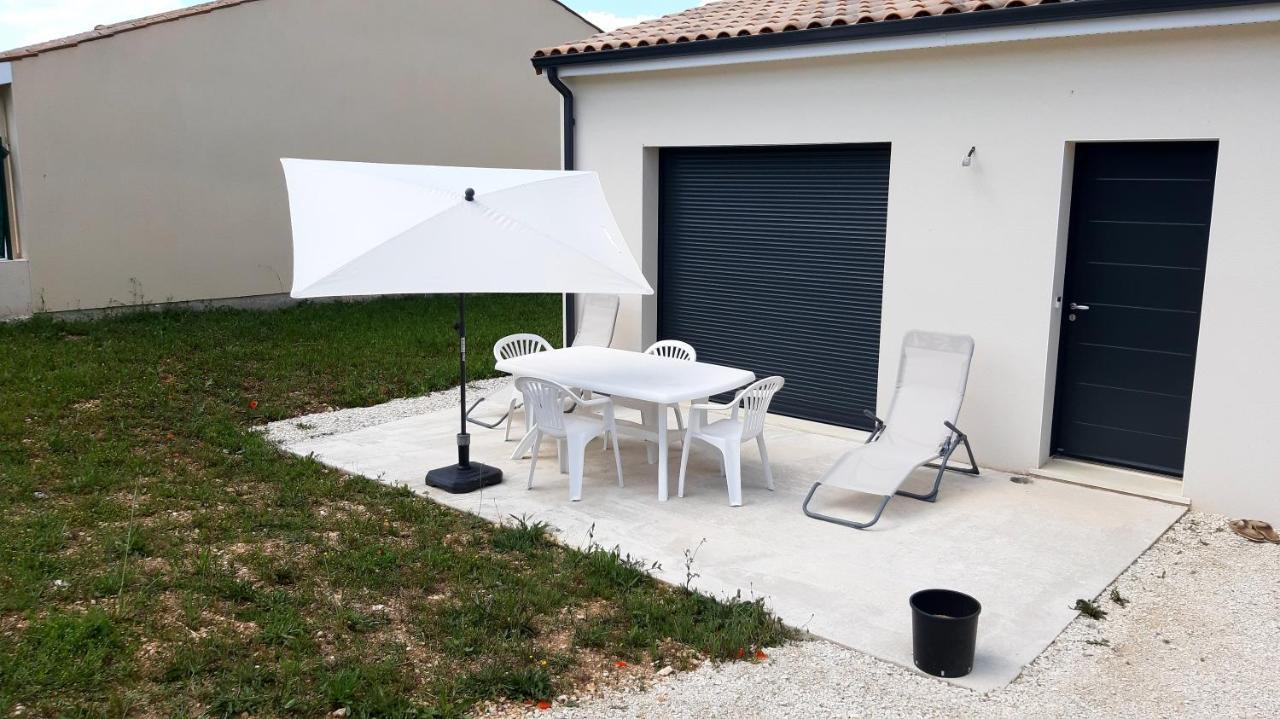 Maison Entiere Moderne Tout Confort De 92M² Angouleme Exterior photo